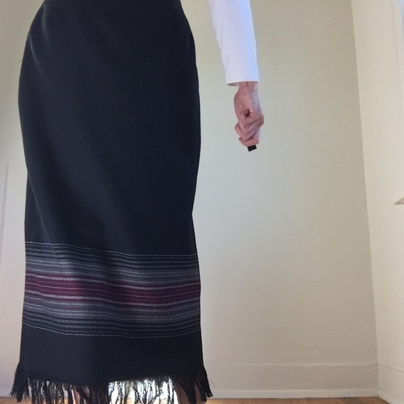 Sag Harbor Fringe Maxi Wrap Skirt Size 6 - Picture 7 of 16
